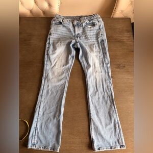 American Eagle Outfitters Light wash 90s low rise skinny kick jeans